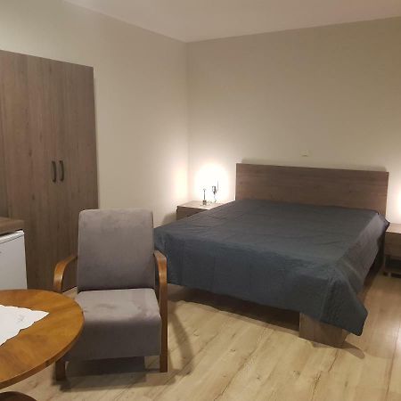 Appartamento Doppelbettzimmer Braşov Esterno foto