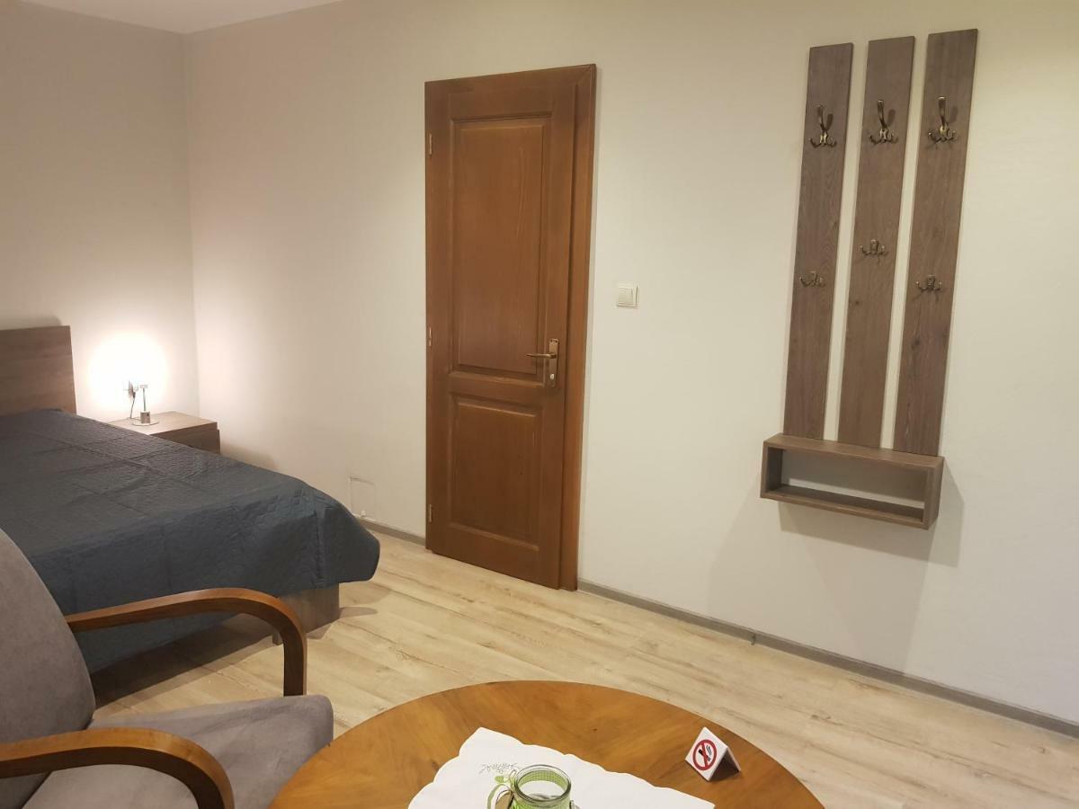 Appartamento Doppelbettzimmer Braşov Esterno foto