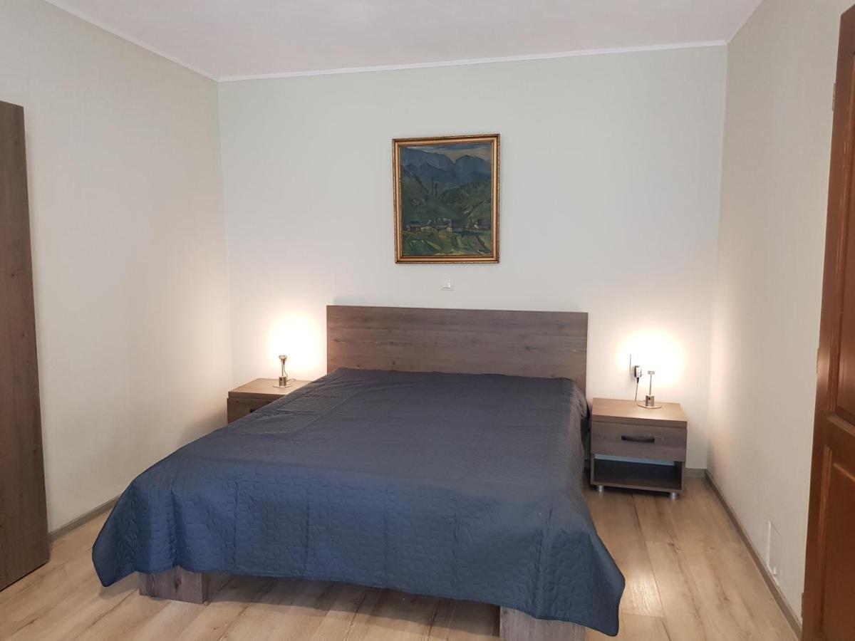 Appartamento Doppelbettzimmer Braşov Esterno foto